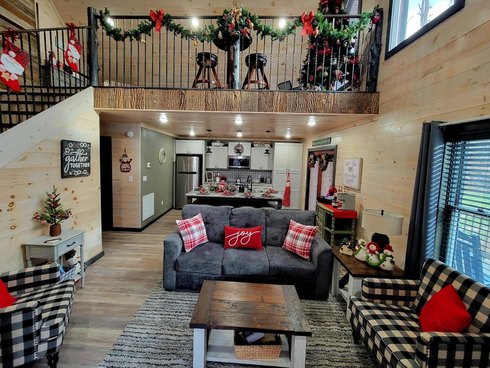 Lil Cabin In The Cove! Mtn Views, Theater, Hot Tub, Games, King Beds, Prime Location! Sevierville Extérieur photo